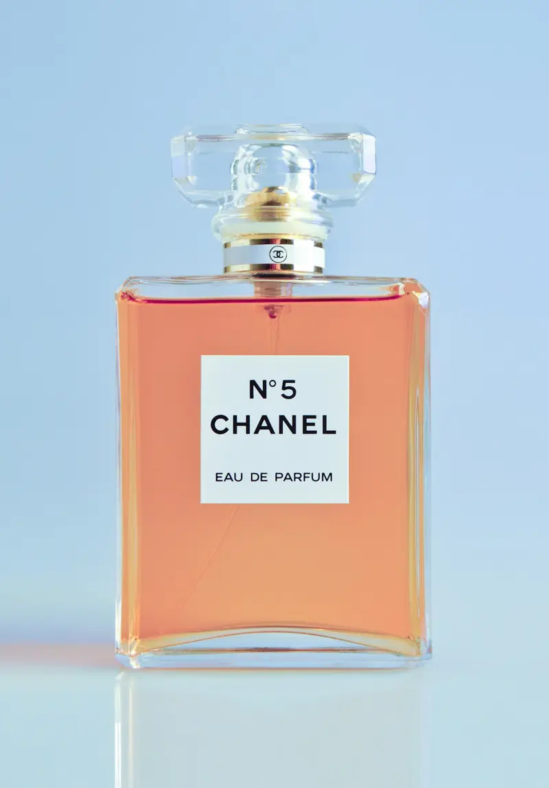 زجاجات عطر (صورة تعبيرية)